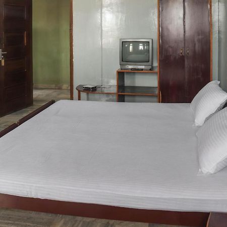 Spot On 49477 Hotel Galaxy Dimāpur Εξωτερικό φωτογραφία