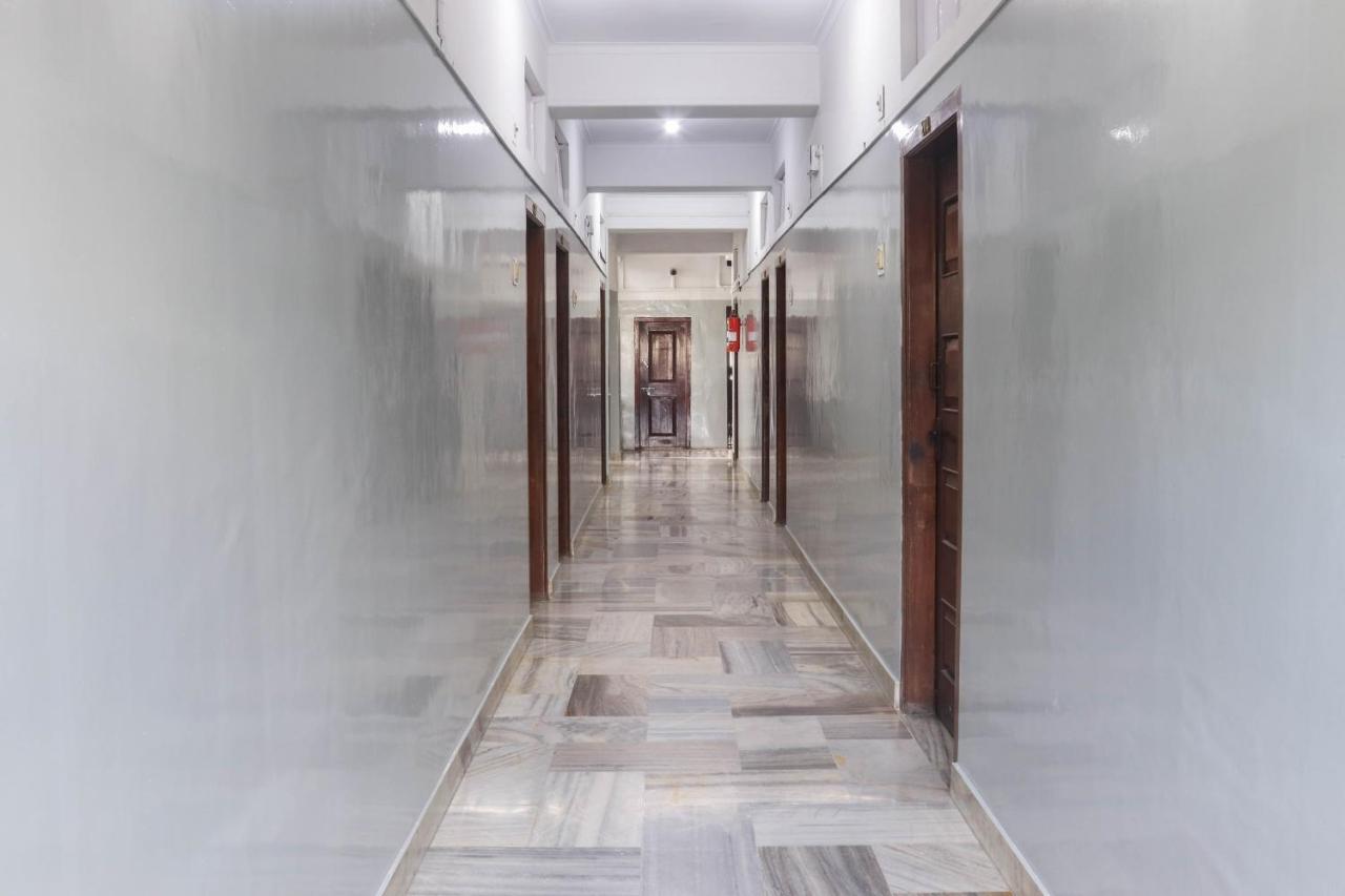 Spot On 49477 Hotel Galaxy Dimāpur Εξωτερικό φωτογραφία