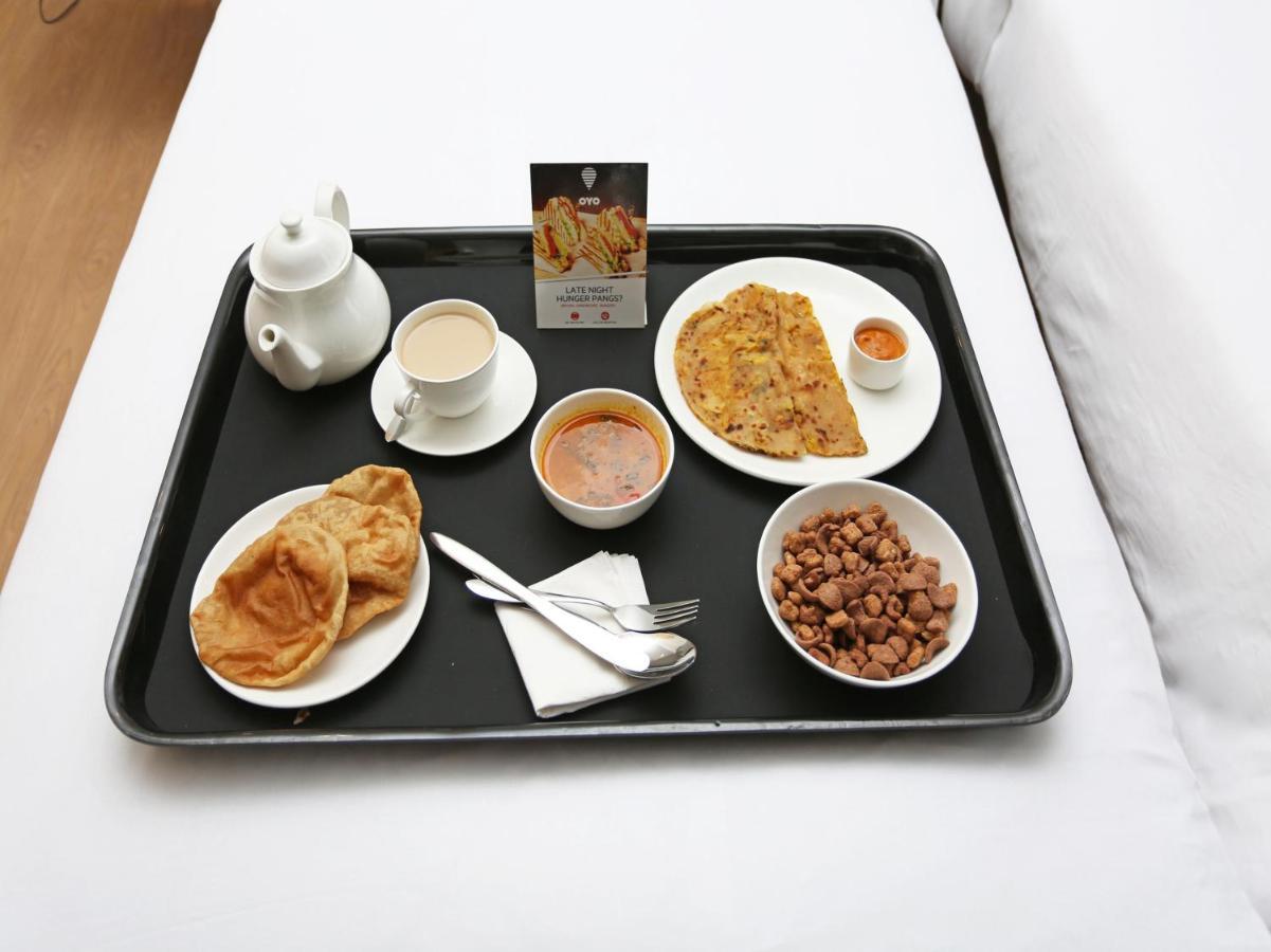 Spot On 49477 Hotel Galaxy Dimāpur Εξωτερικό φωτογραφία